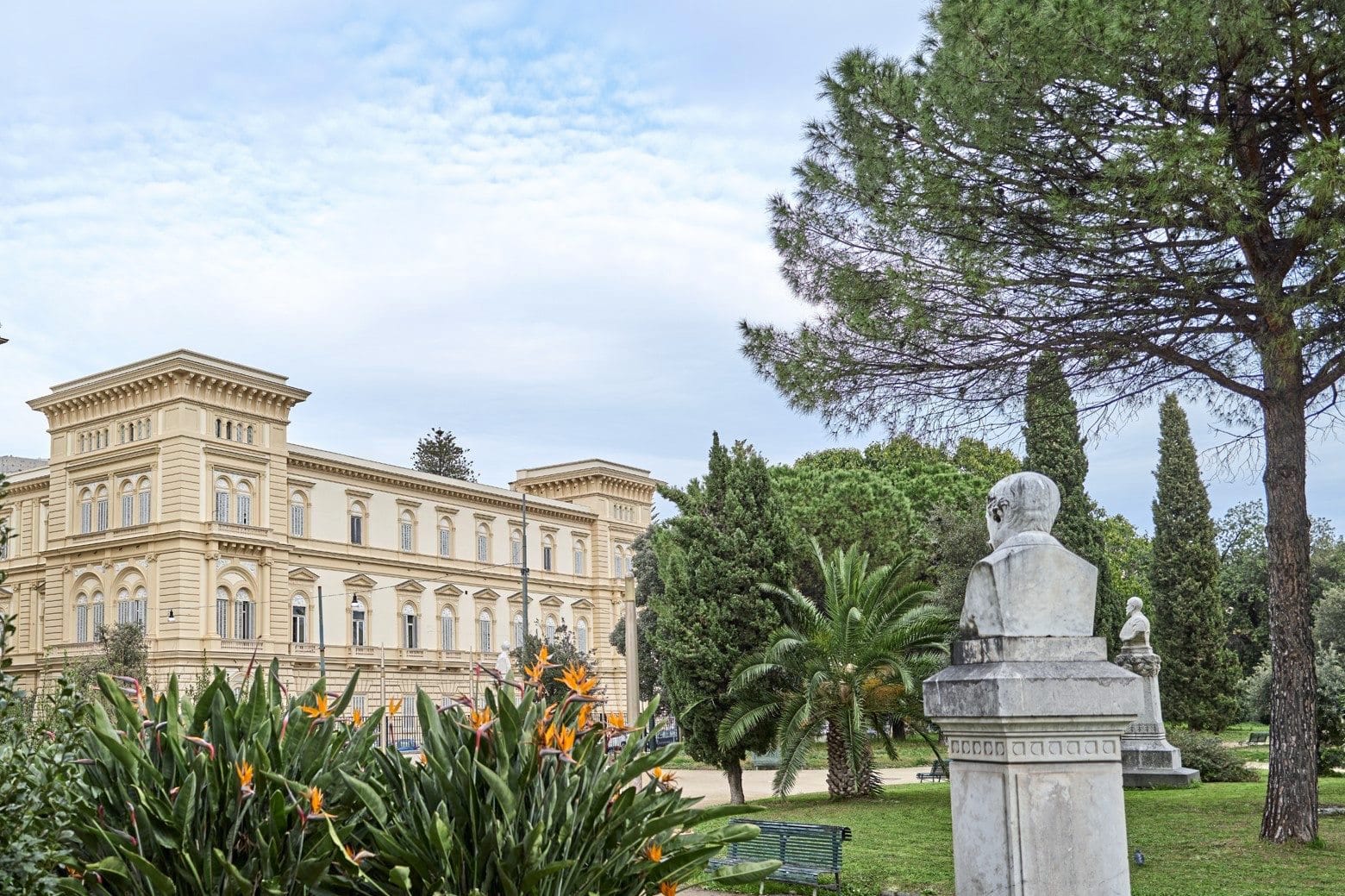 Früher Adelssitz bald Luxushotel: Der Palazzo Caravita di Sirignano in Neapel. © Tyson Sadlo 2023